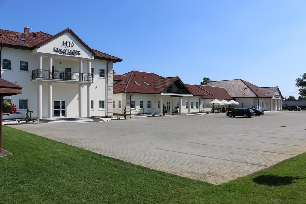 Bed and Breakfast Bialy Dwor Rychwal Экстерьер фото