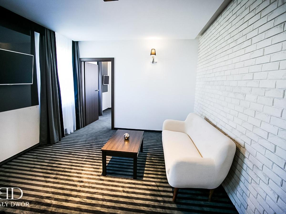 Bed and Breakfast Bialy Dwor Rychwal Экстерьер фото